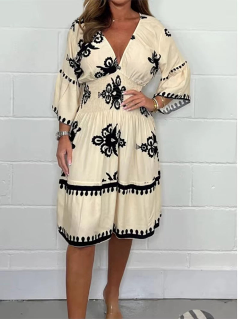 Elegant V-Neck Midi Dress – Effortless Grace for Every Occasion